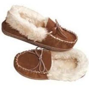 Genuine Suede Memory Foam Sz 8 Moccasin Slipper   BN